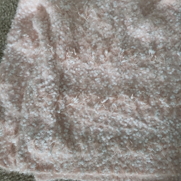 Super Soft Knitted Popcorn Pullover Sweater - Picture 5 of 7